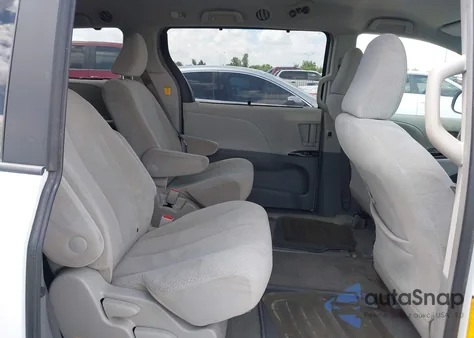 2011 Toyota Sienna Le from USA, damaged, VIN 5TDJK3DC5BS024976